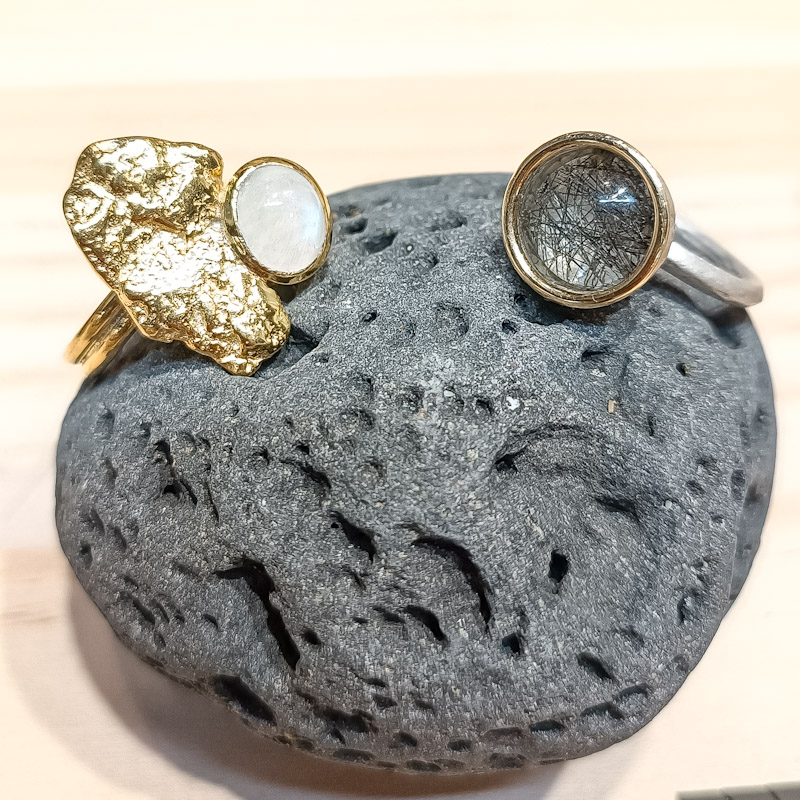 Anells amb textura de lava